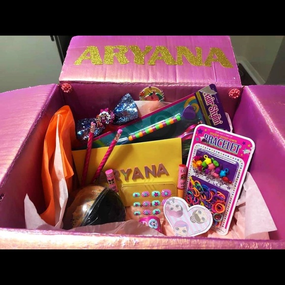 Meet your Posher, Emily - Picture 14 of 15